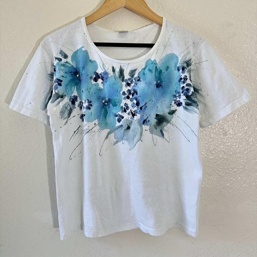 VTG Single Stitch Women's 90s Tee Oneita White Size M Florals Made In USA